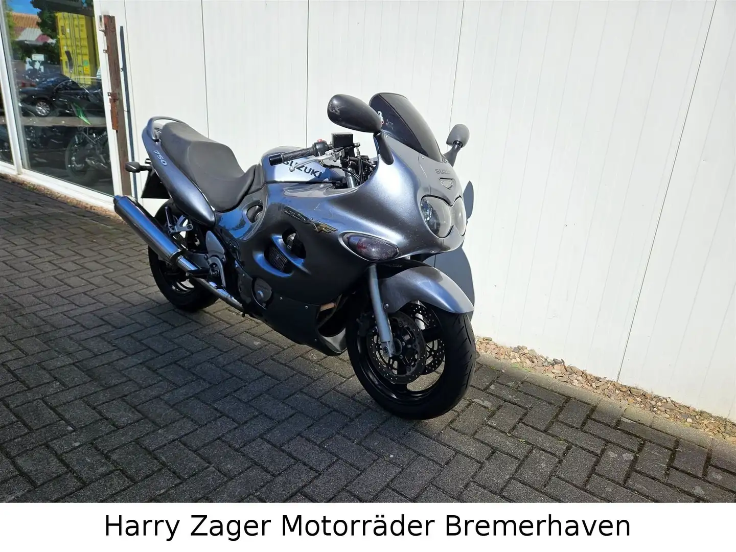 Suzuki GSX 750 F Argent - 1