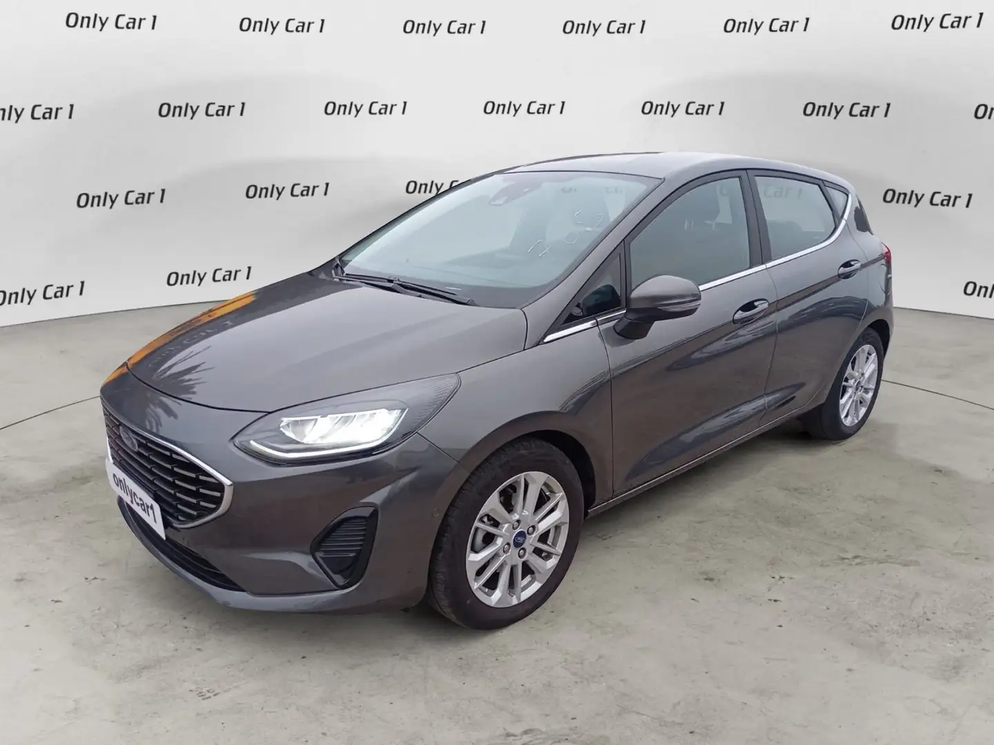 Ford Fiesta 1.1 75 CV 5 porte Titanium Gris - 2