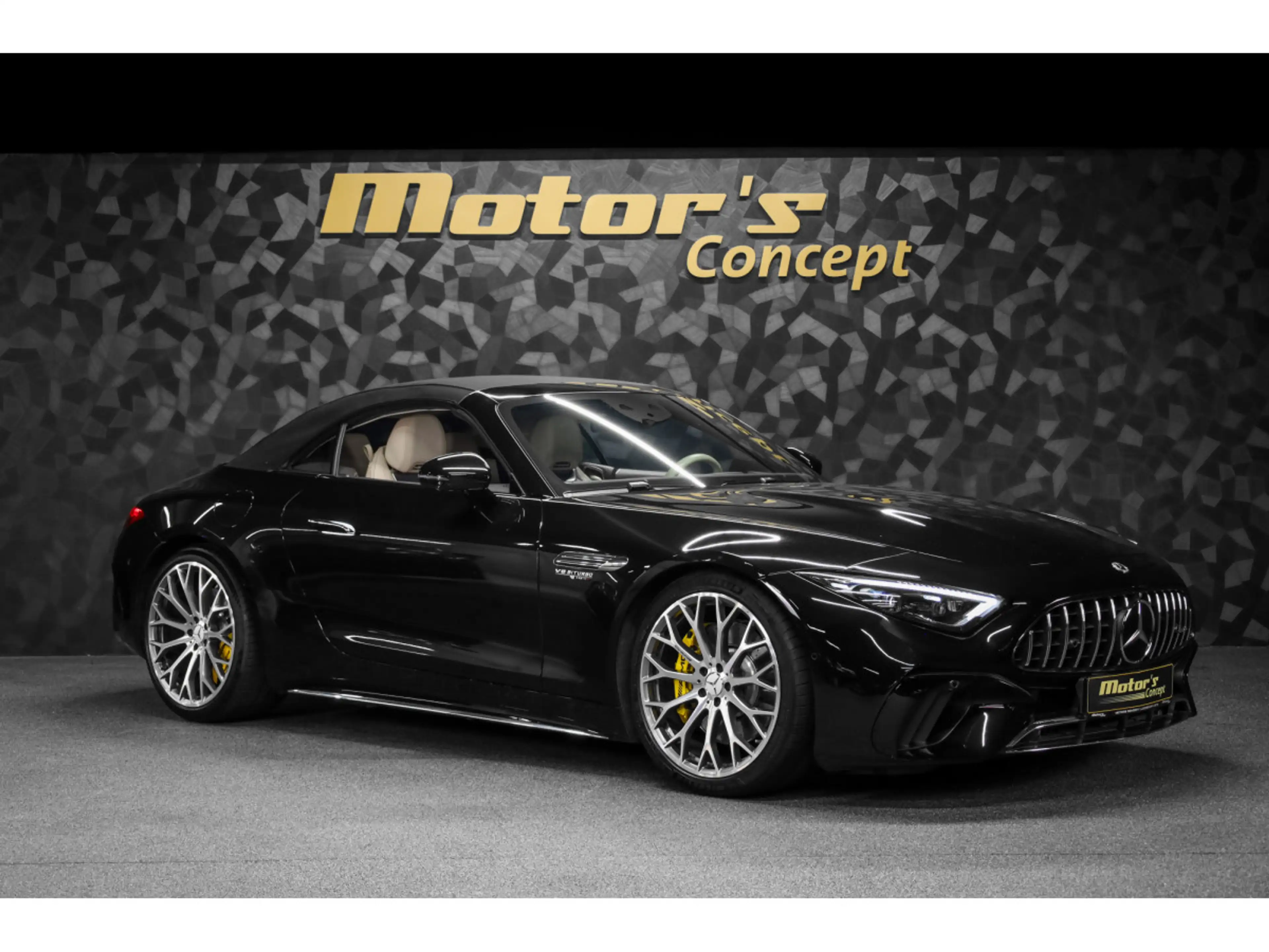 Mercedes-Benz SL 63 AMG 4 MATIC + — photo 6