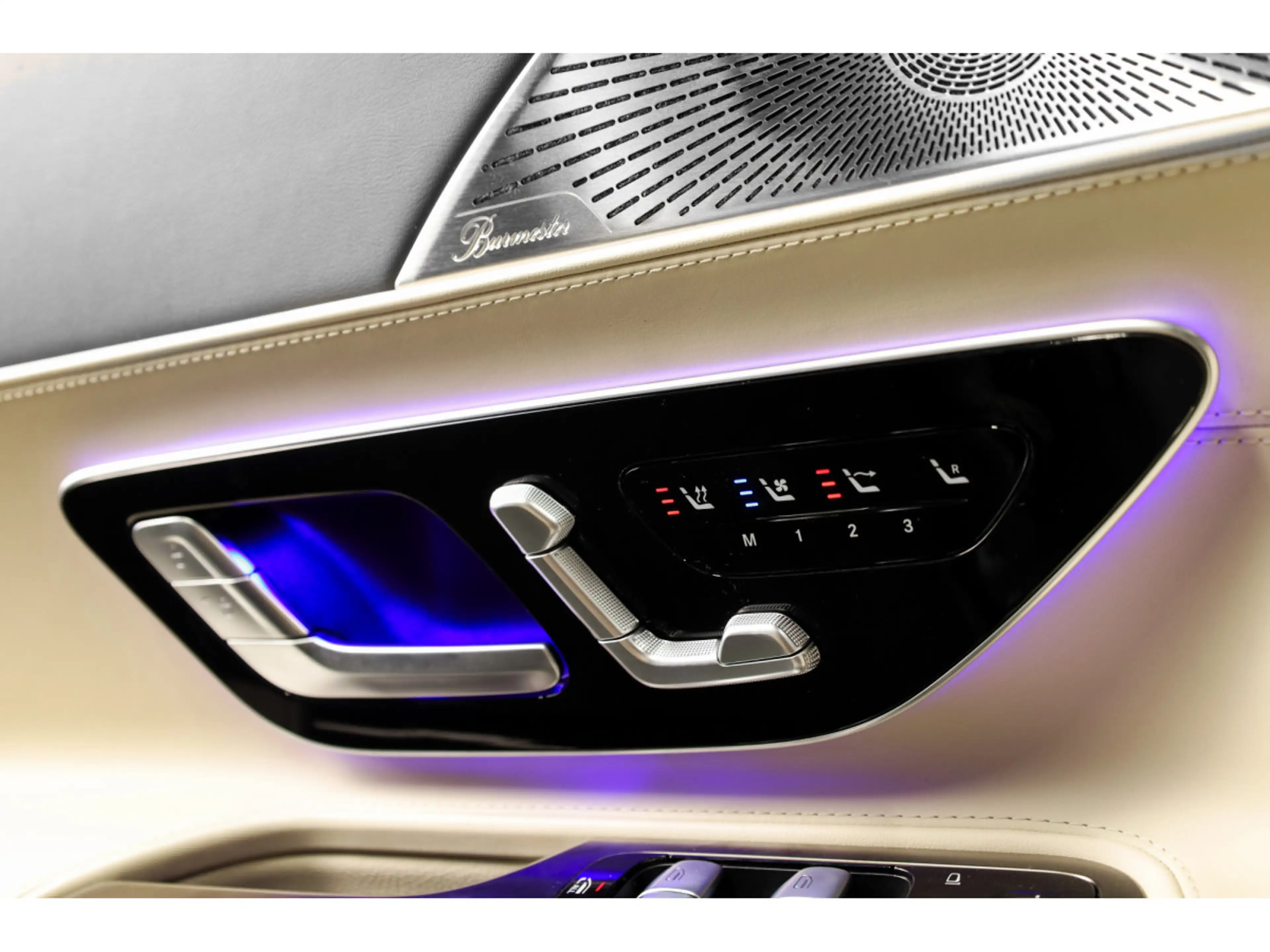 Mercedes-Benz SL 63 AMG 4 MATIC + — photo 13