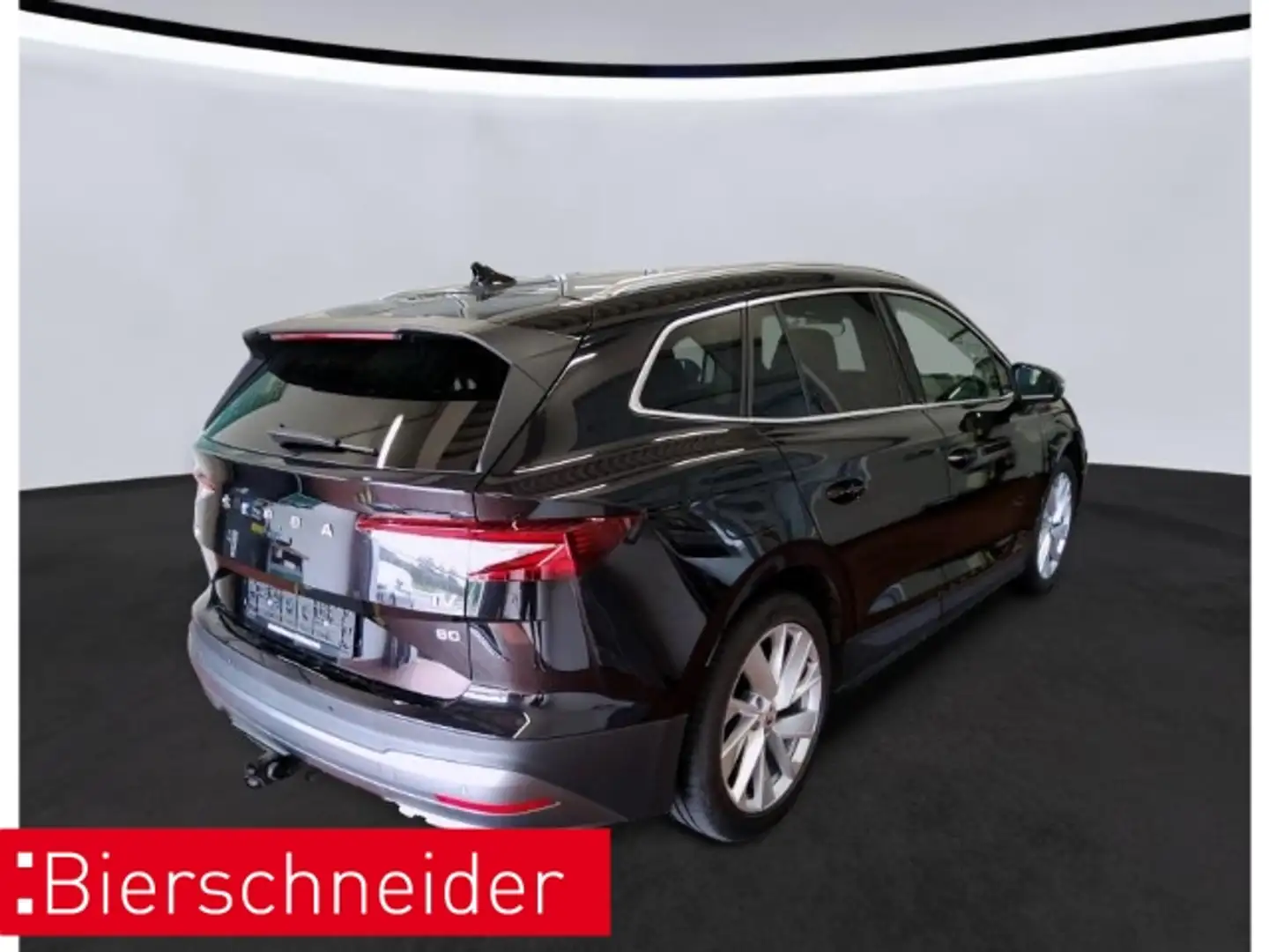 Skoda Enyaq 80 Suite AHK PANO WP MATRIX Чорний - 2