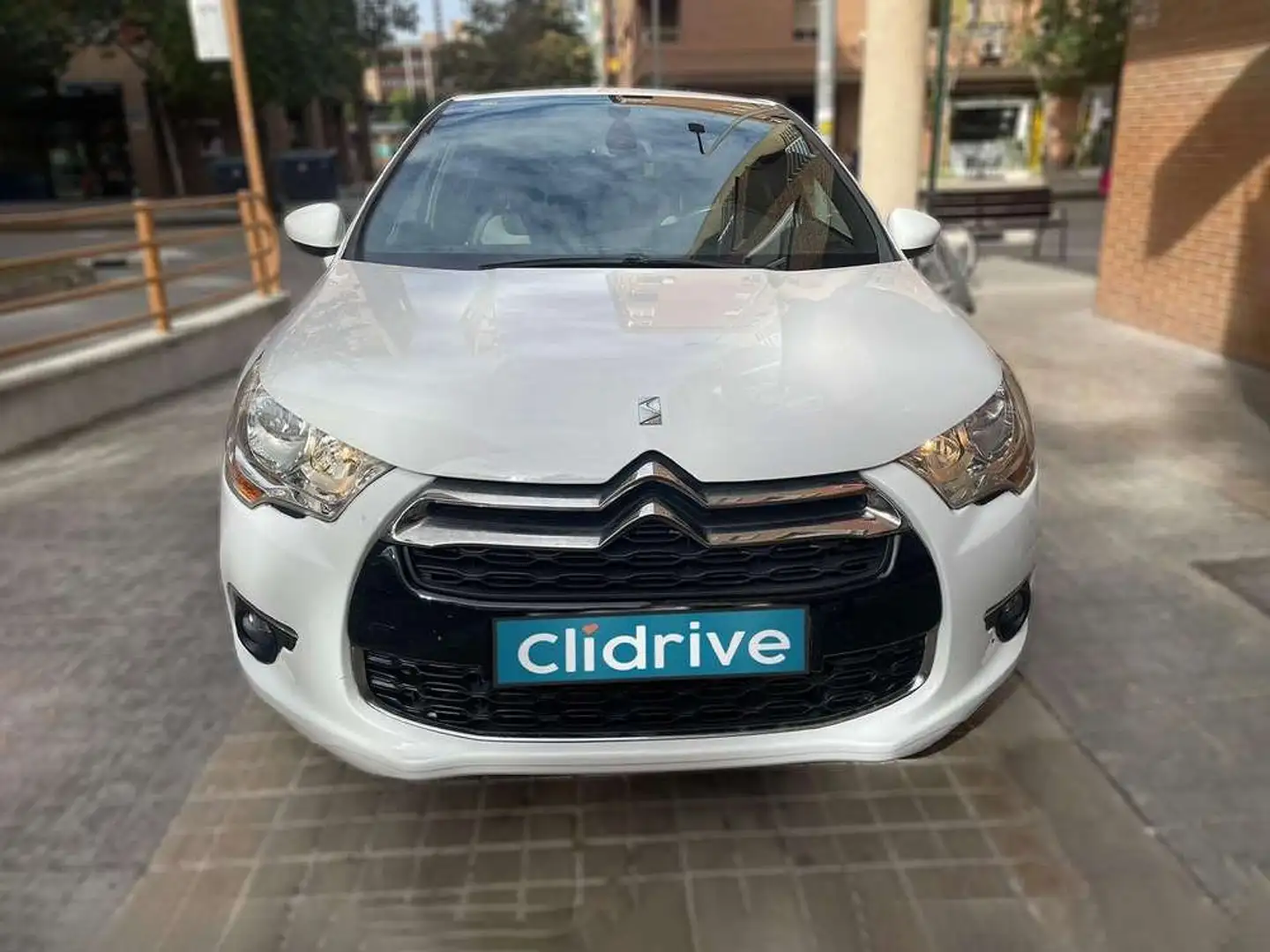 DS Automobiles DS 4 1.2 PureTech S&S Style 130 Blanco - 2