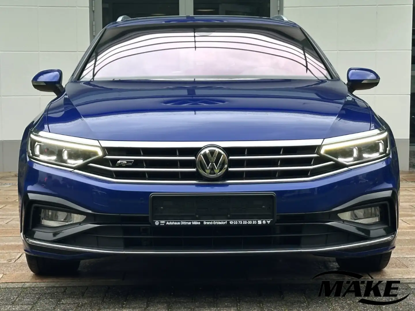 Volkswagen Passat Variant R-line 2.0 TDI DSG 4motion Blau - 2