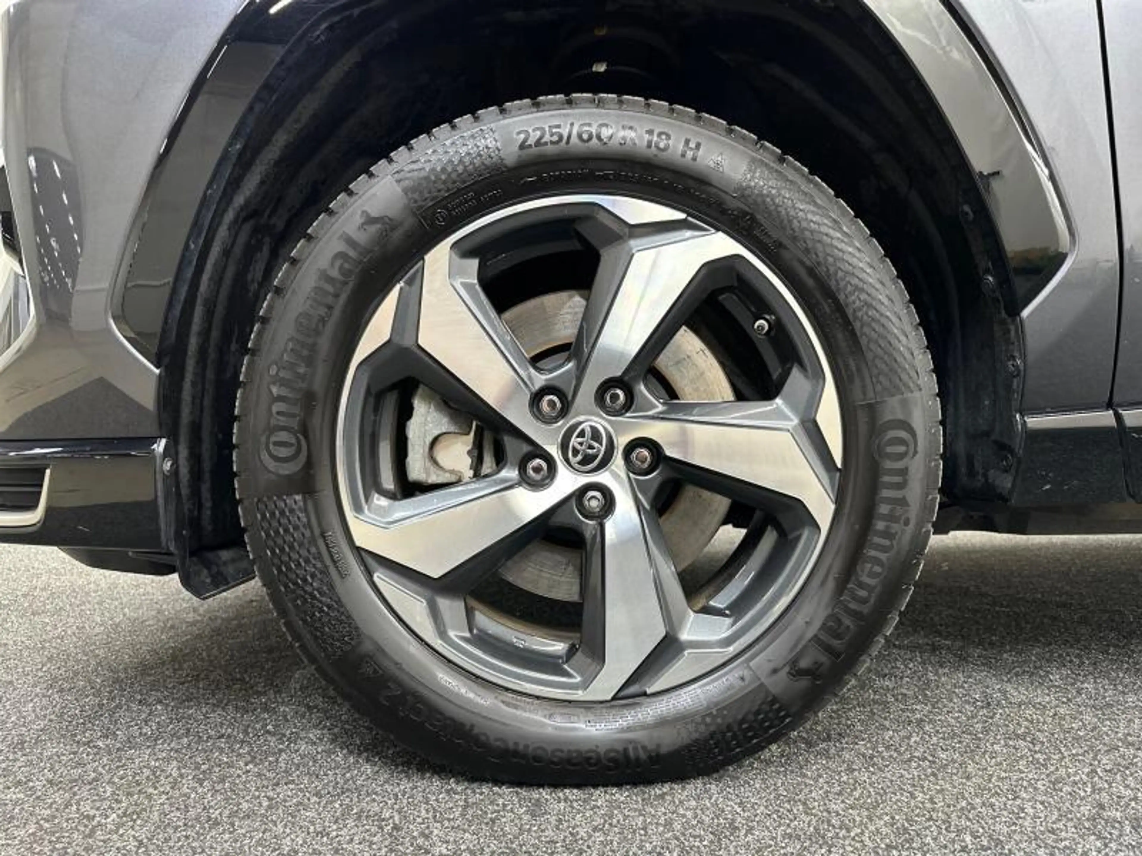 Toyota RAV 4 PHEV Premium Plus | JBL | 360° | head up — photo 13
