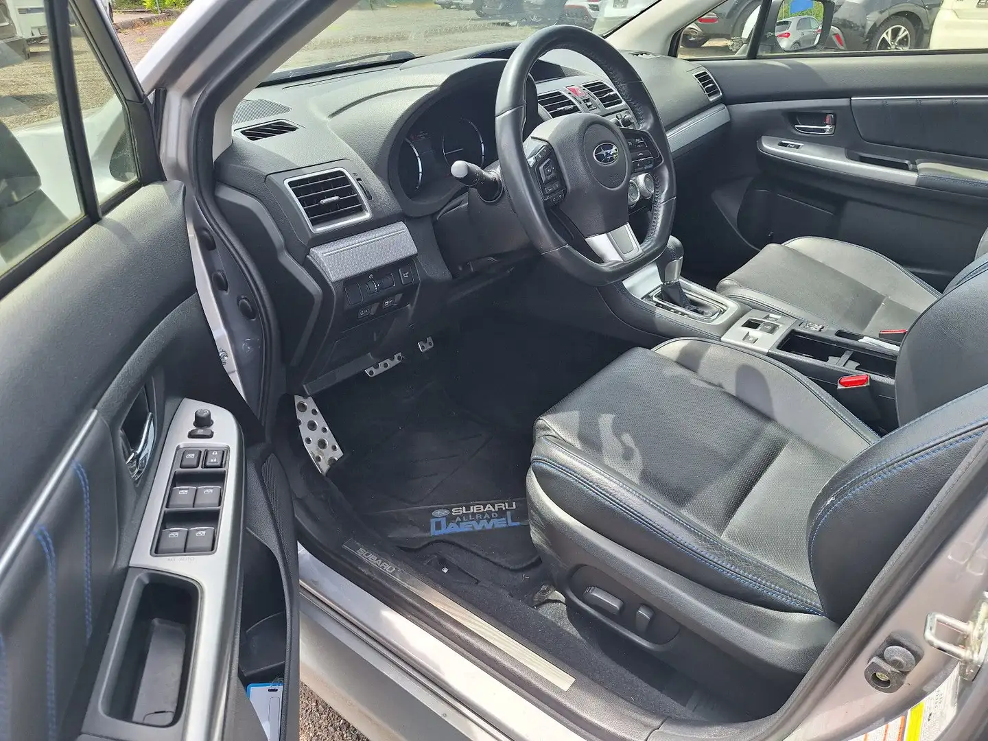 Subaru Levorg 4x4 Silber - 2
