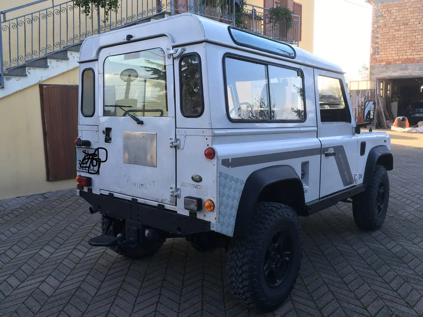 Land Rover Defender 90 Tdi Beżowy - 2