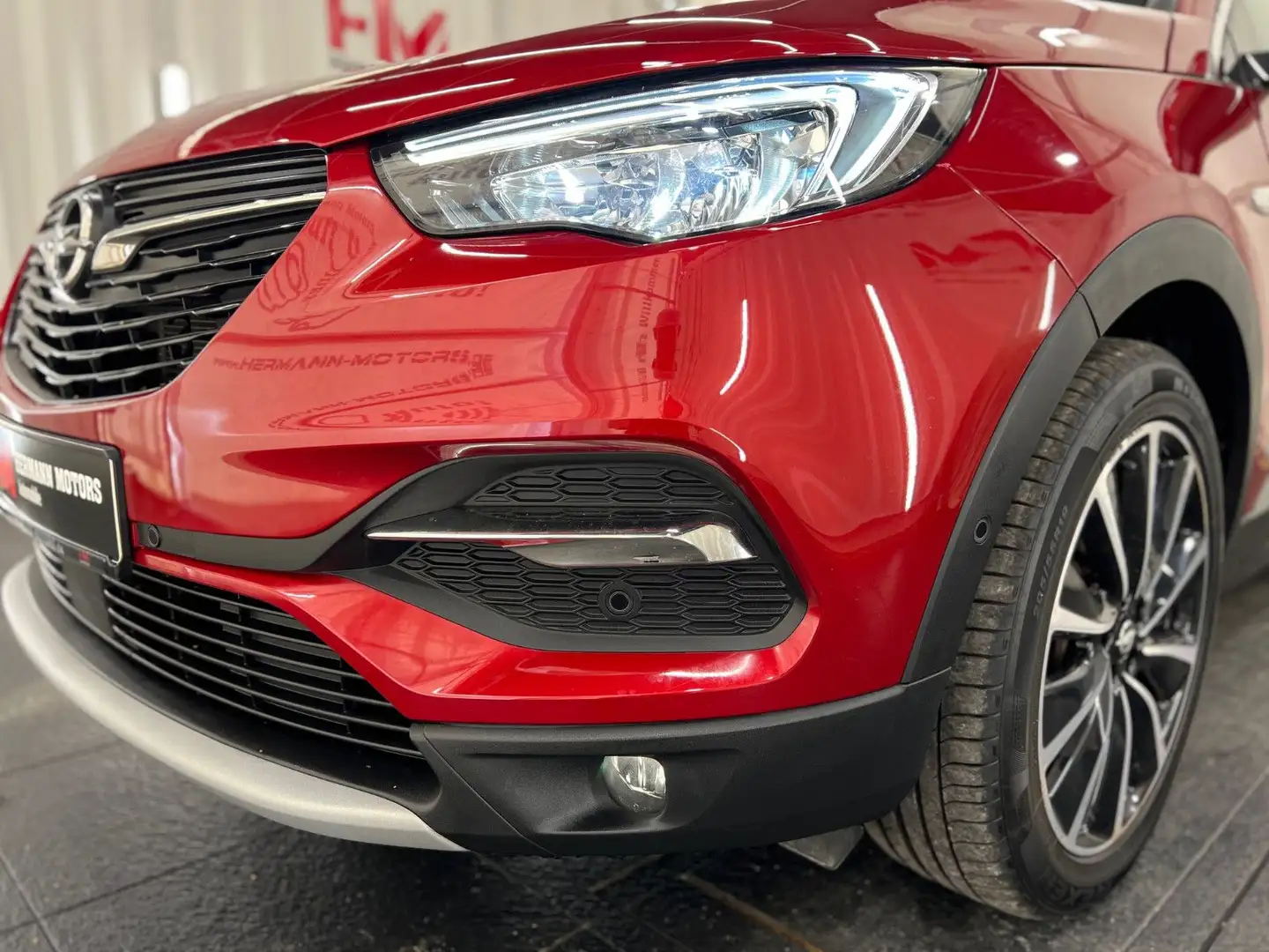 Opel Grandland X Grandland 1.6 Turbo Hybrid 4 Inno./LED/AHK/Tempo Rouge - 2