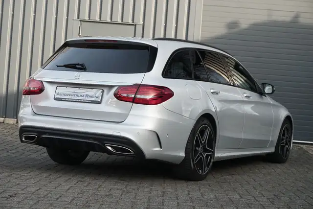 Mercedes-Benz C-Class view 7