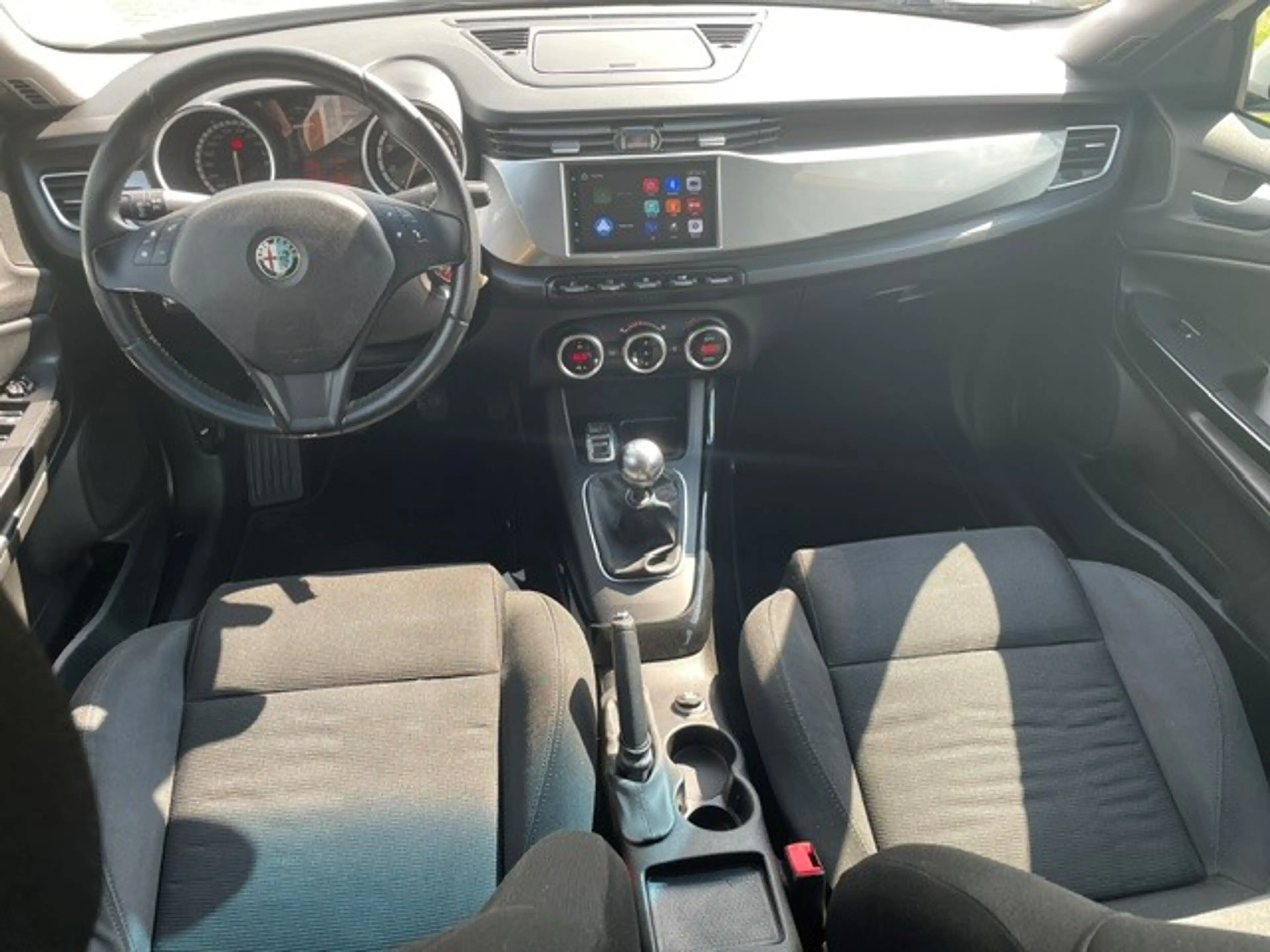 Alfa Romeo Giulietta 1.4 T Exclusive Automaat — photo 10