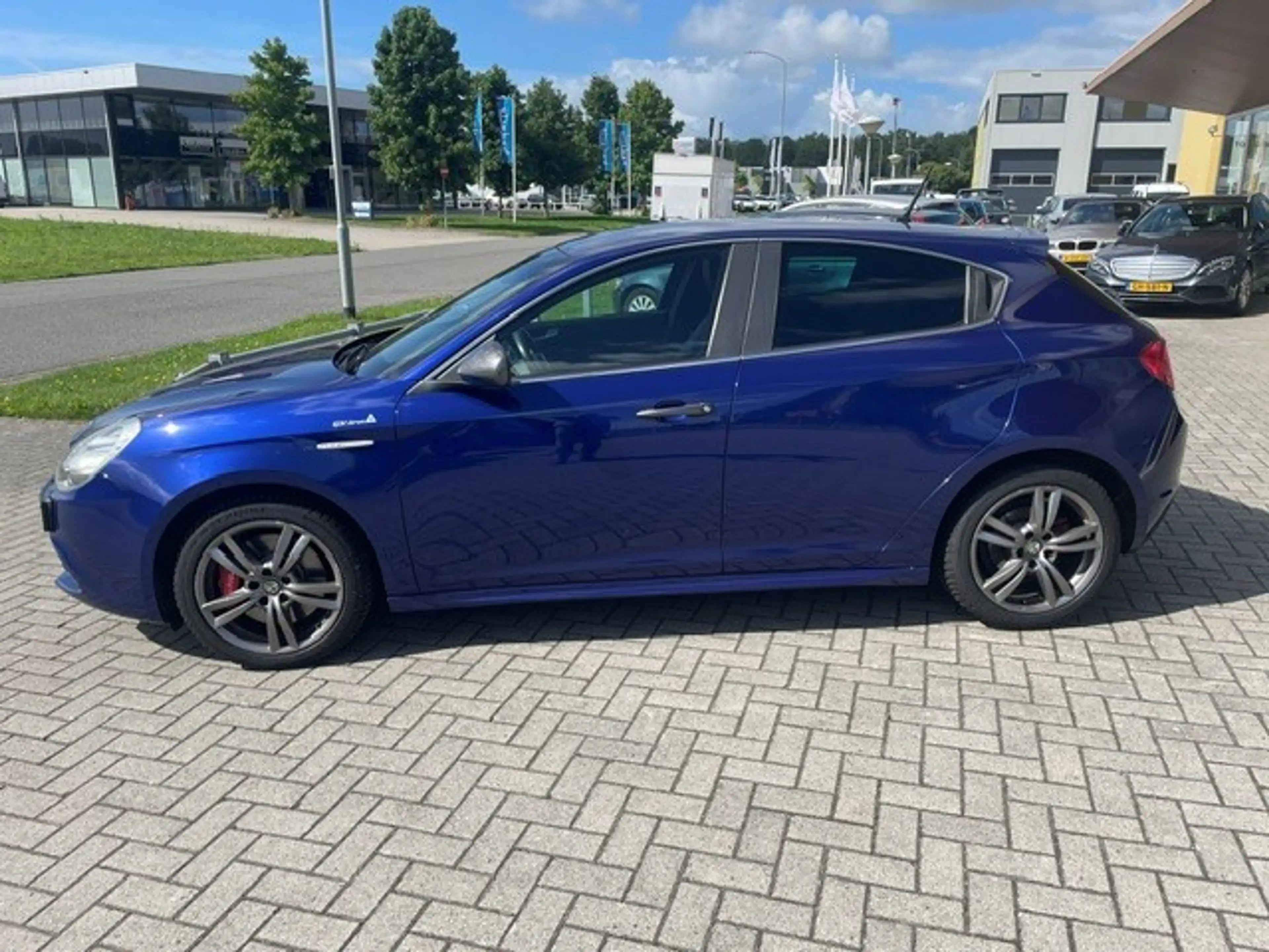 Alfa Romeo Giulietta 1.4 T Exclusive Automaat — photo 2