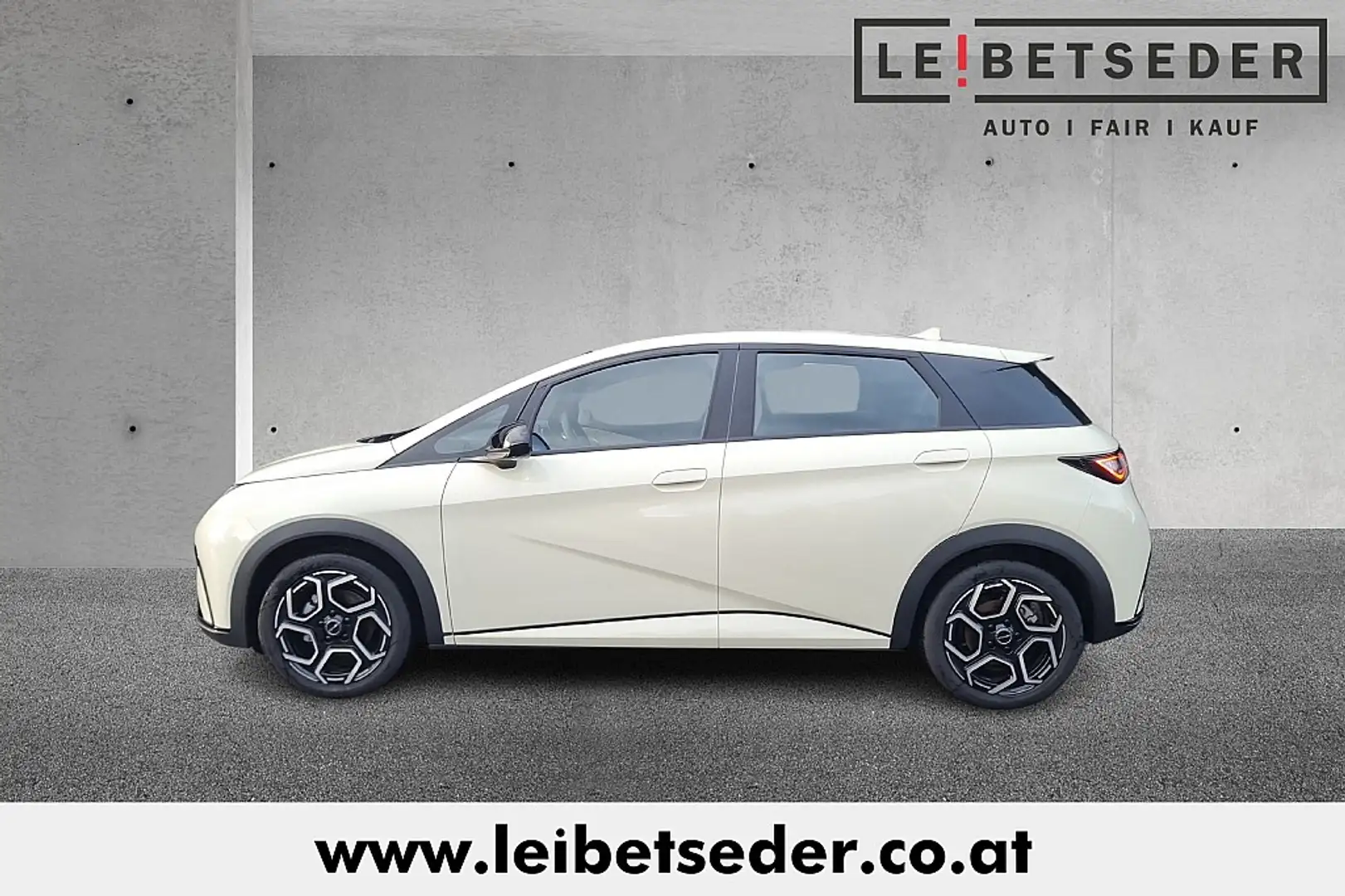 BYD Dolphin 60,4 kWh Comfort Österreich Paket Alb - 2