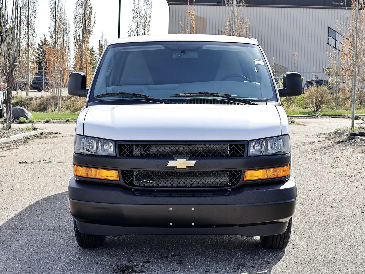 Chevrolet Express 3500 снимка Chevrolet Express 3500