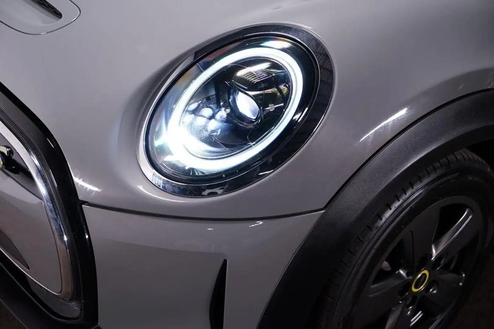 MINI Cooper SE Electric Collection ACC+LED+Navi+LM Grau - 2