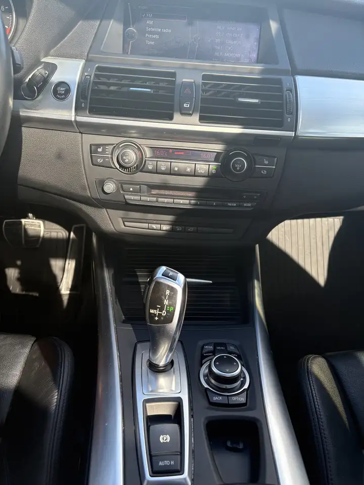 BMW X5 photo BMW X5