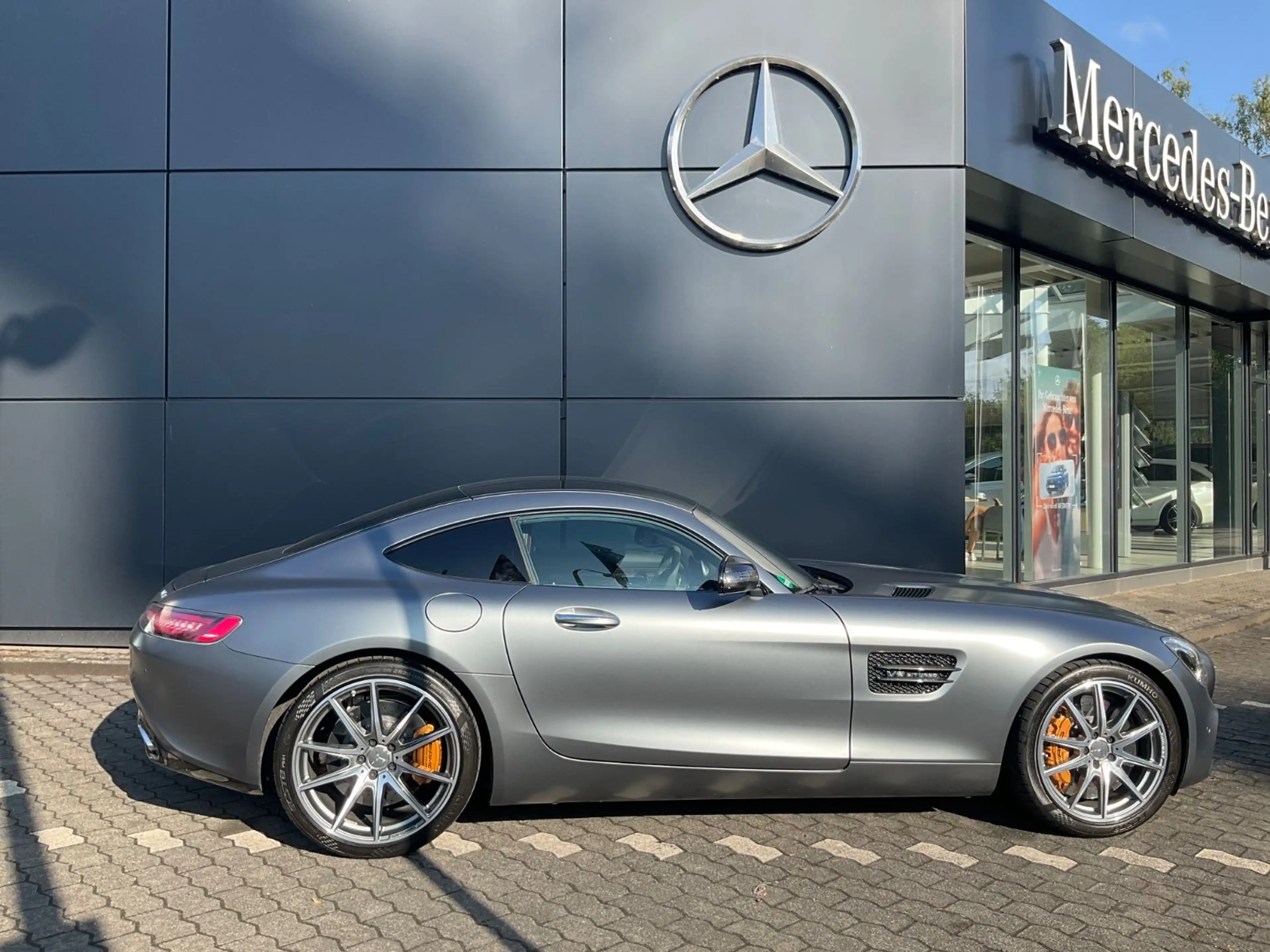 Mercedes-Benz AMG GT *Performance Sitz* Carbon/Burm./Keramik — photo 3
