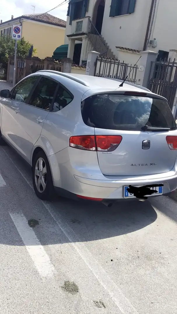 SEAT Altea XL 1.6 Reference Dual - 1