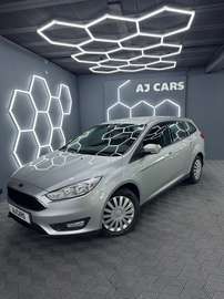 1.5 TDCi 120Ch *DISTRI NEUVE *RADARS DE RECUL *GARANTIE 12 MOIS