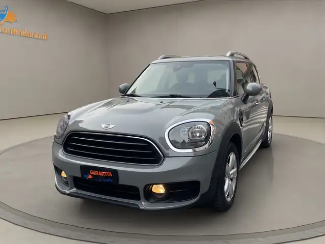 MINI One D Countryman NEOPATENTATI - SERVICE CASA MADRE