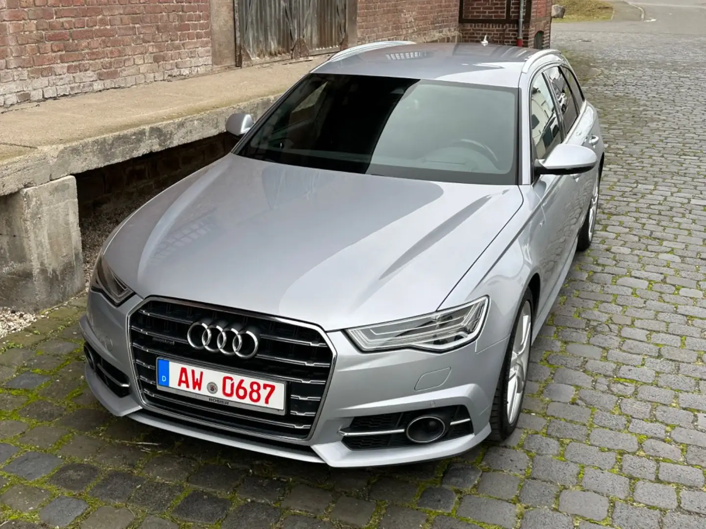 Audi A6 Avant 3.0 TDI S line selection  Standheizung Silber - 1