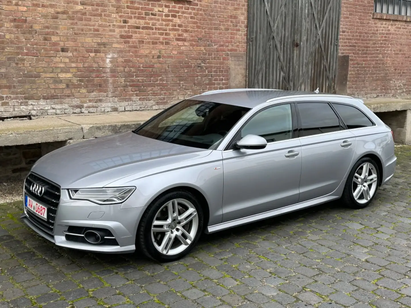 Audi A6 Avant 3.0 TDI S line selection  Standheizung Zilver - 2