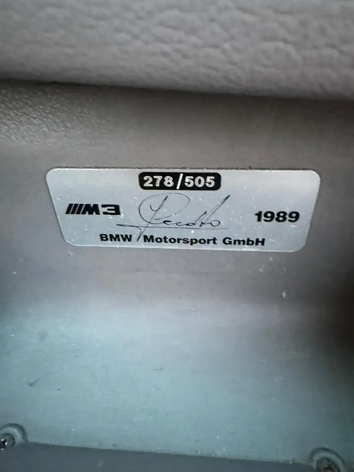 BMW M3 2.3 S, foto 2
