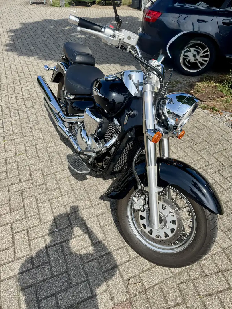 Suzuki VL 800 - 2
