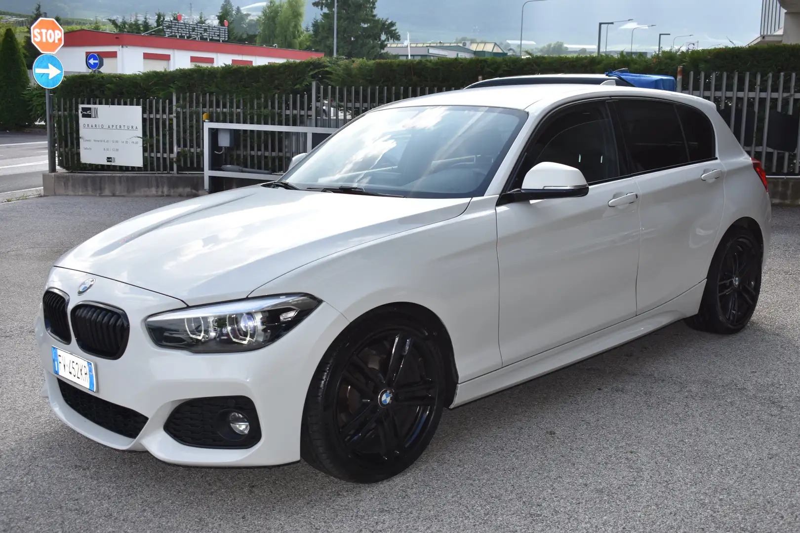 BMW 118 118d Msport 5p auto Blanco - 1