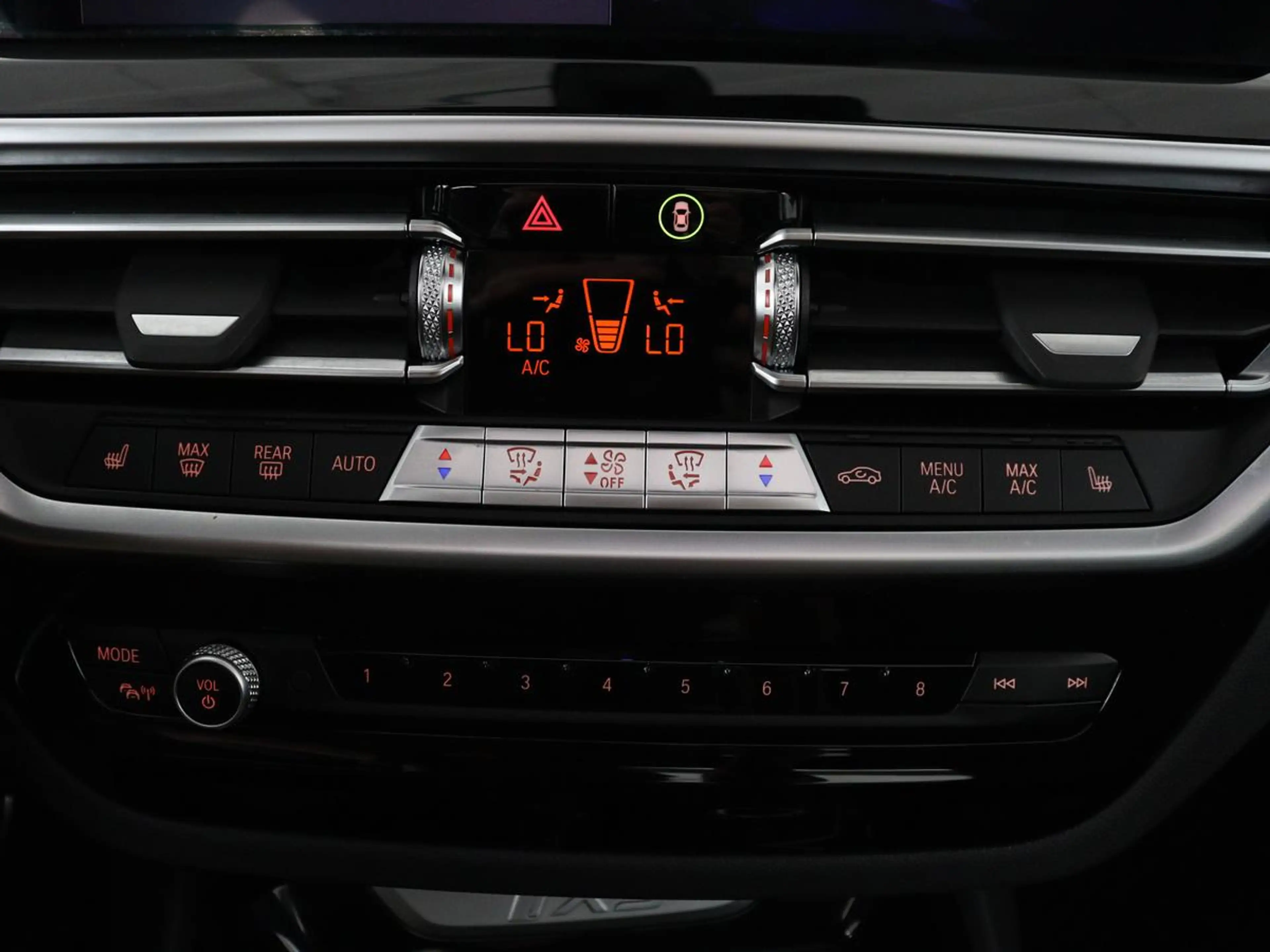 BMW iX3 Executive 80 kWh | SOH 93,8% | Panoramadak | Leder — photo 19