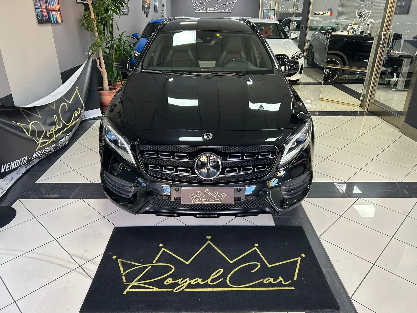 Mercedes-Benz GLA 250 Premium AMG-line 4matic auto Nero - 2