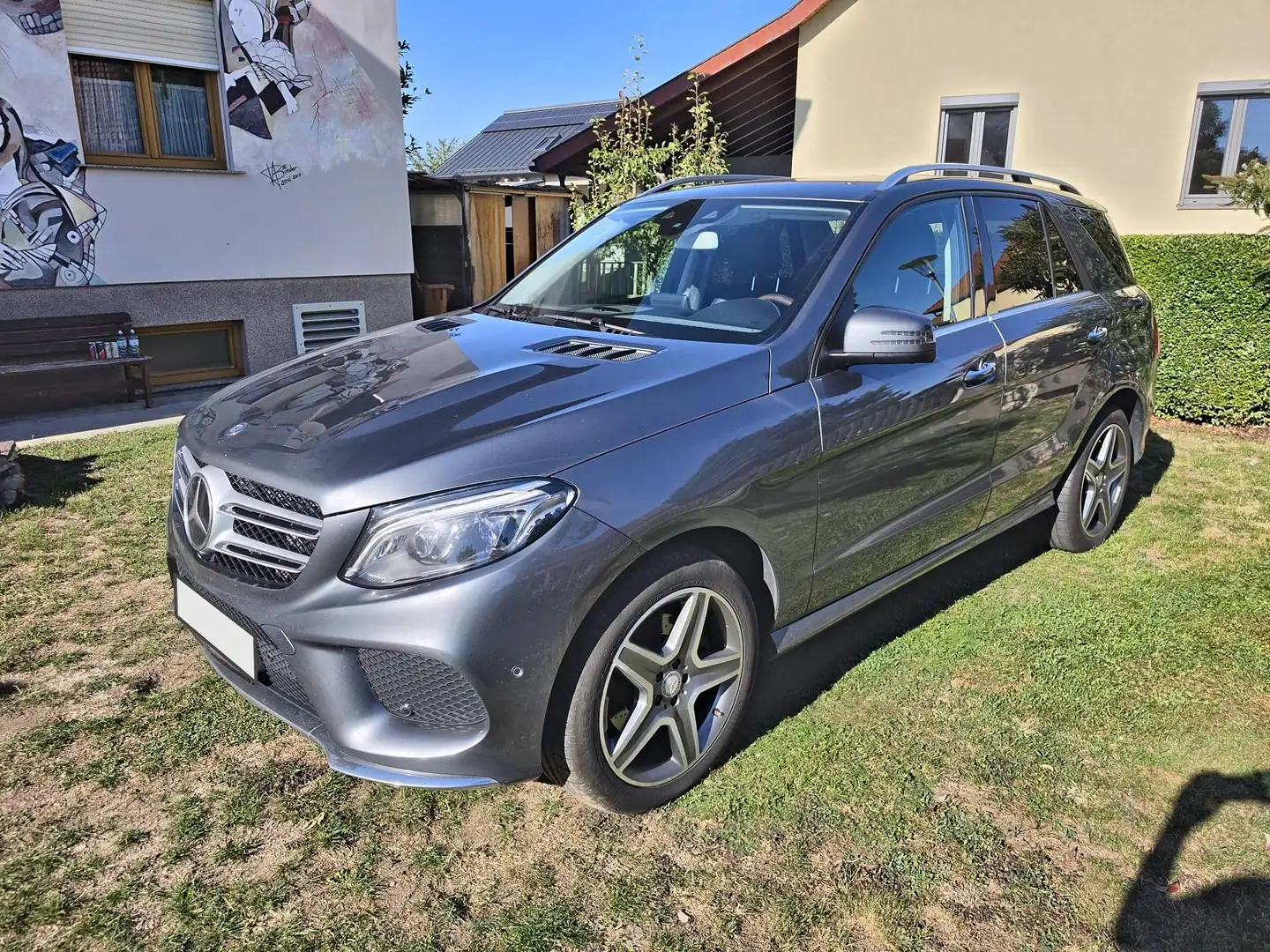 Mercedes-Benz GLE 350 GLE 350 d 4MATIC Austria Edition AMG Line Grau - 2
