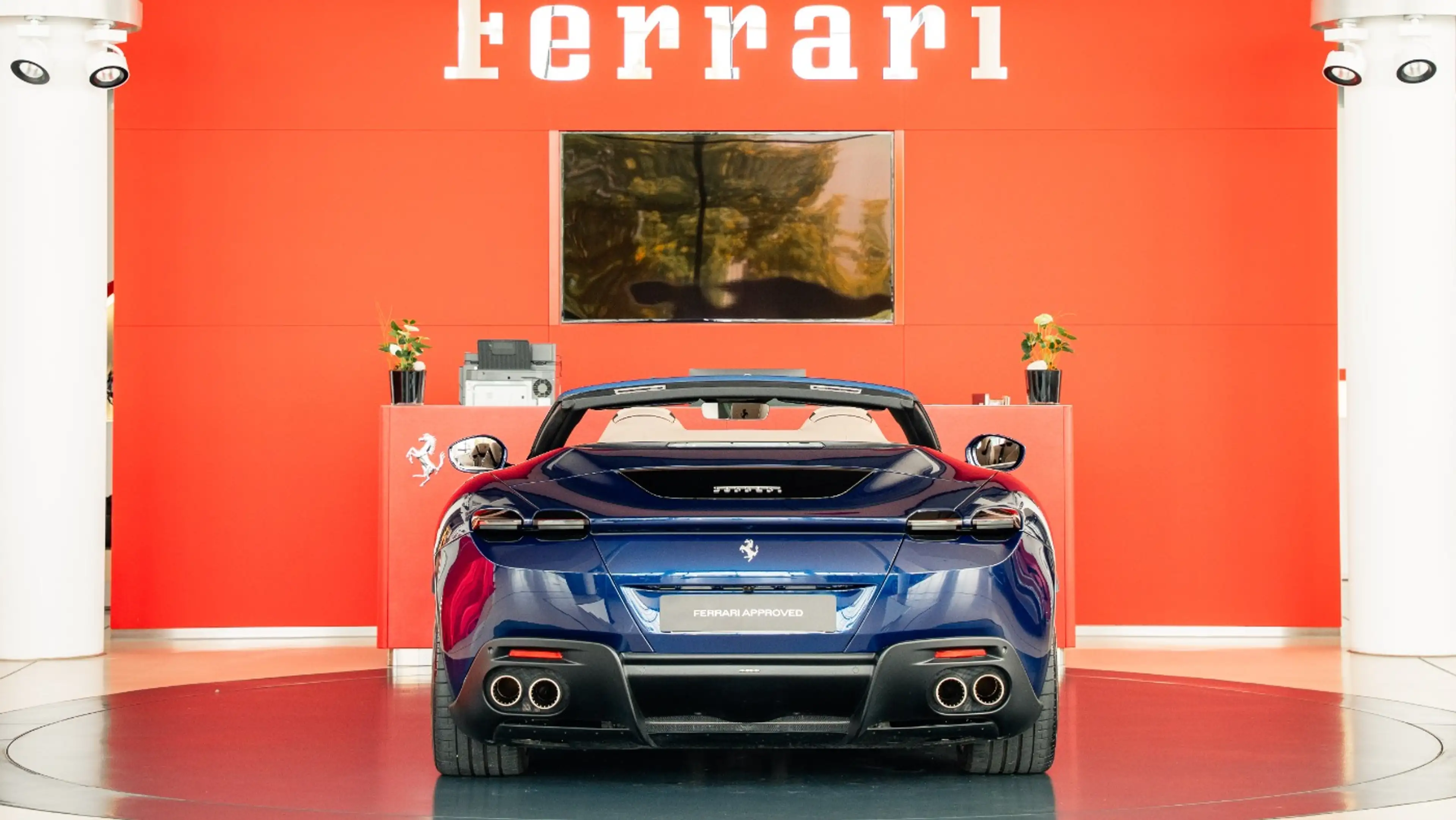 Ferrari Roma Spider — photo 6