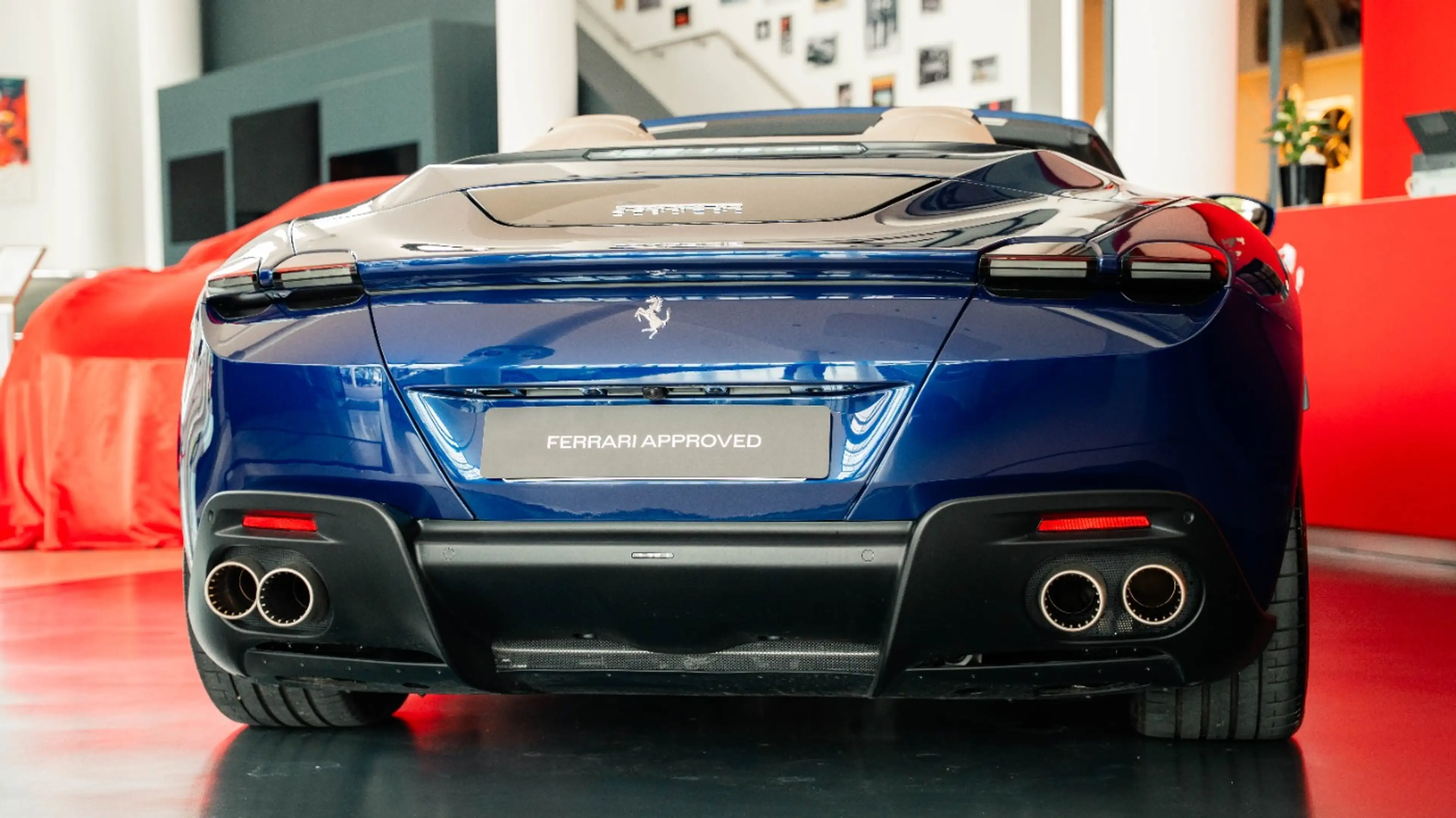 Ferrari Roma Spider — photo 15