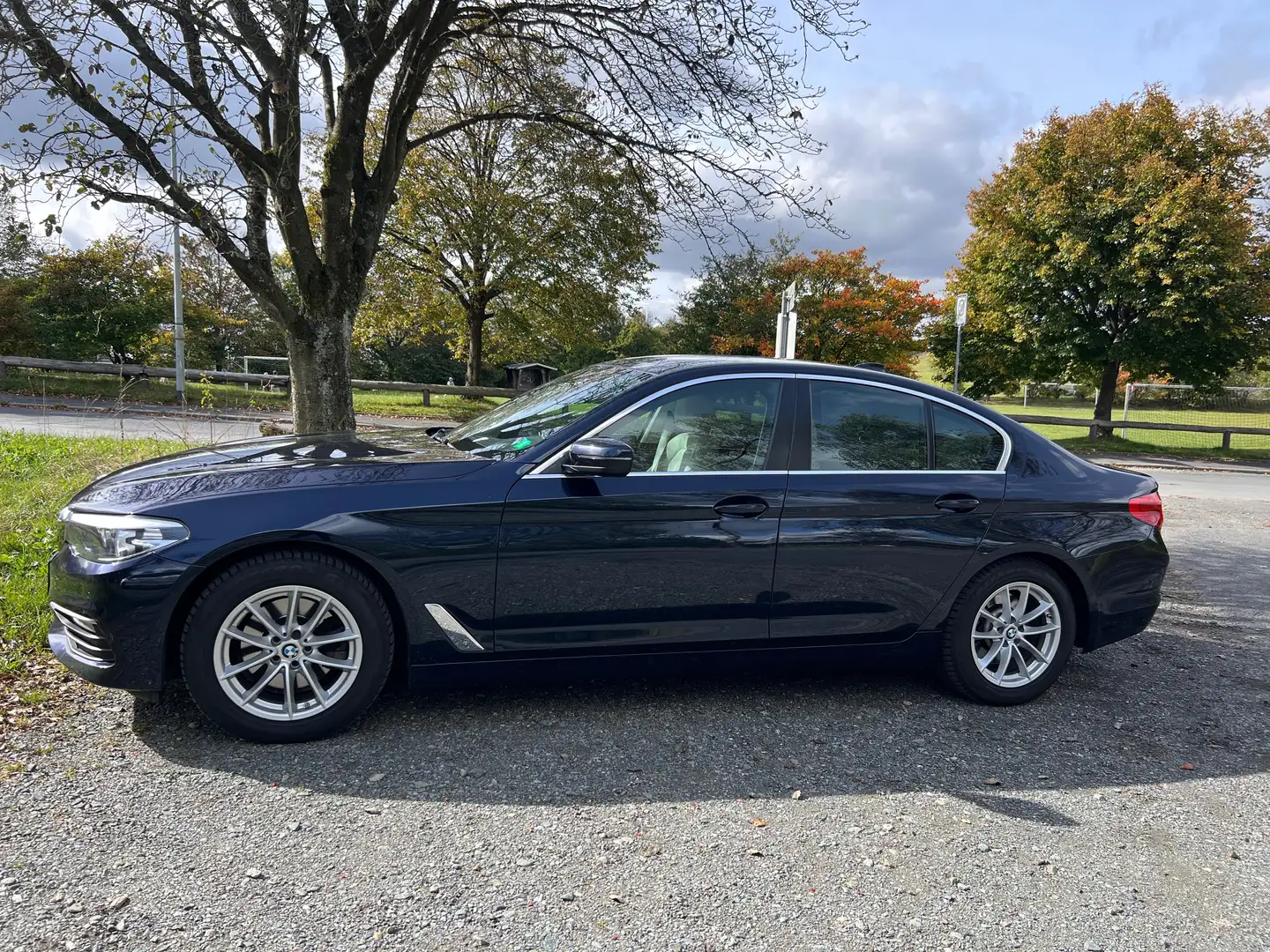 BMW 520 520d Efficient Dynamics Edition Aut. Luxury Line - 2