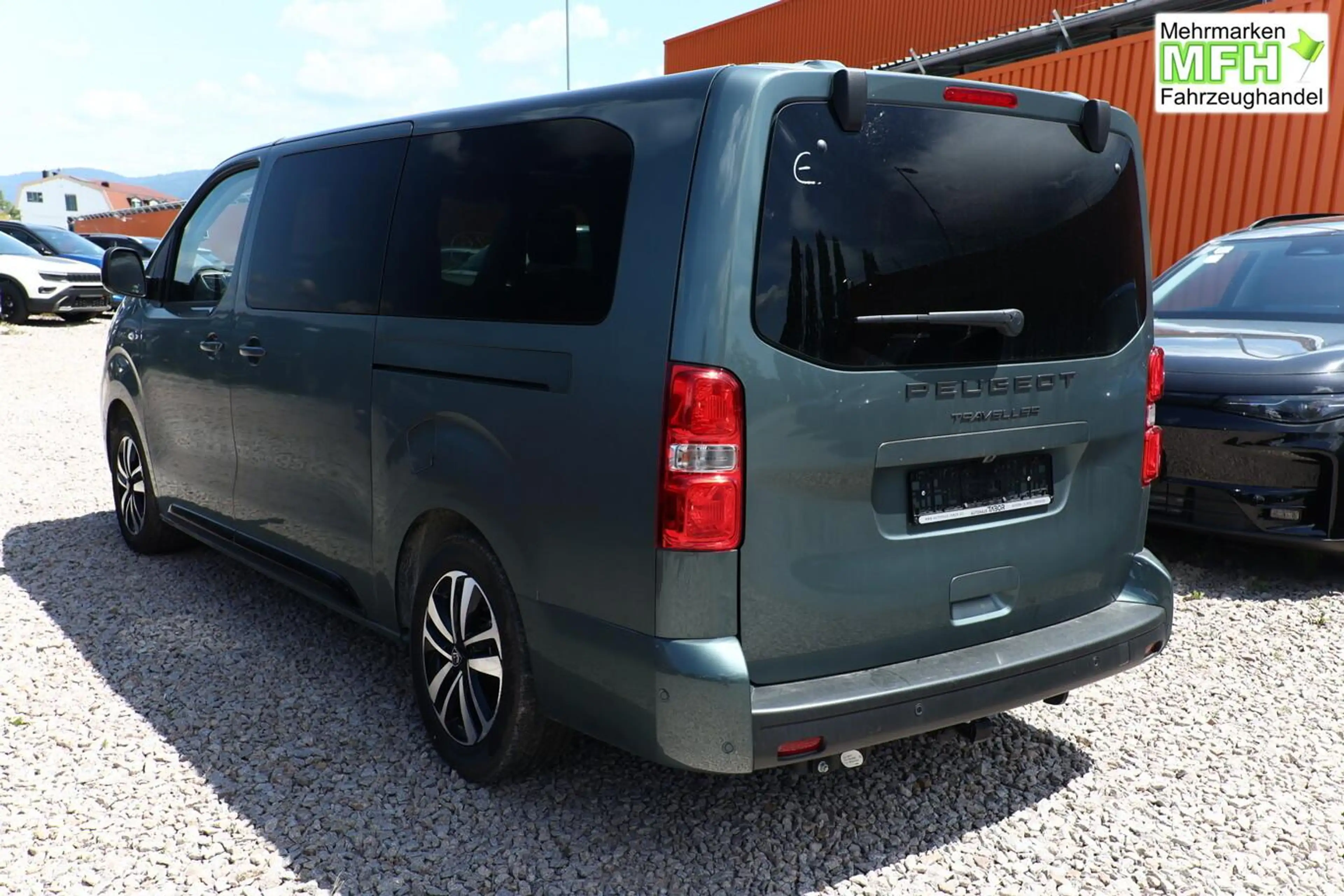 Peugeot Traveller Allure L3 Pano Nav AHK Massage SHZ BT 130 kW (1... — photo 3