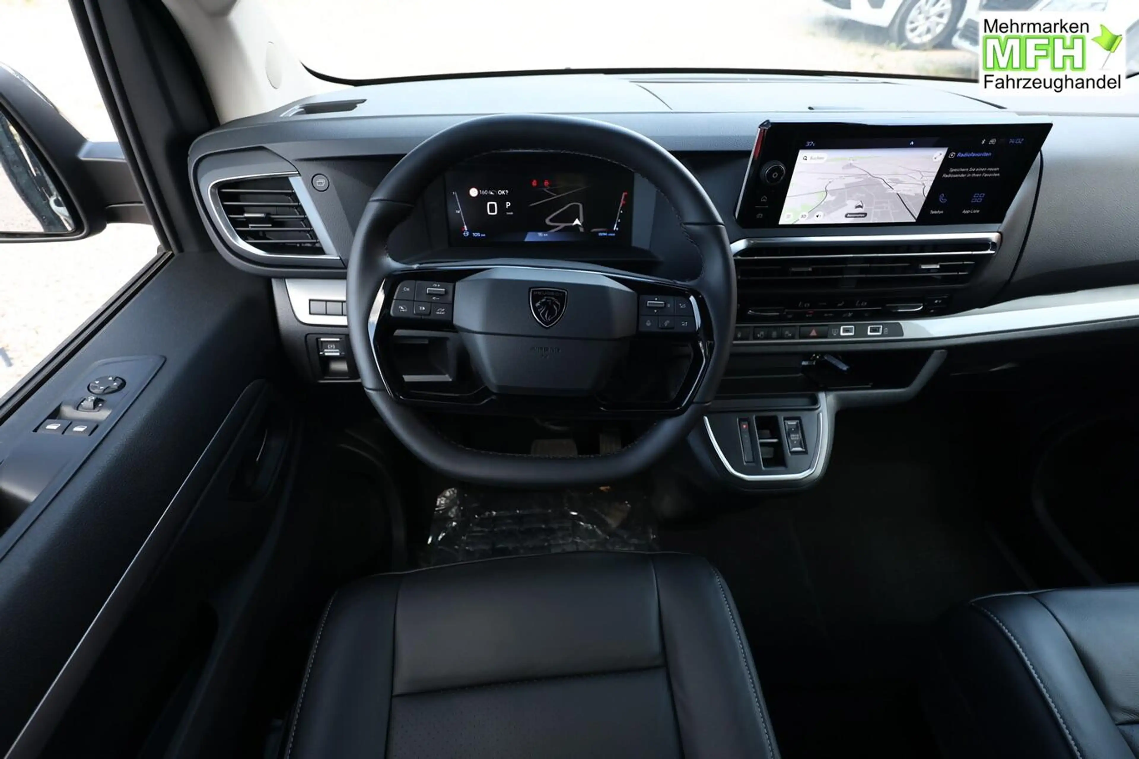 Peugeot Traveller Allure L3 Pano Nav AHK Massage SHZ BT 130 kW (1... — photo 6