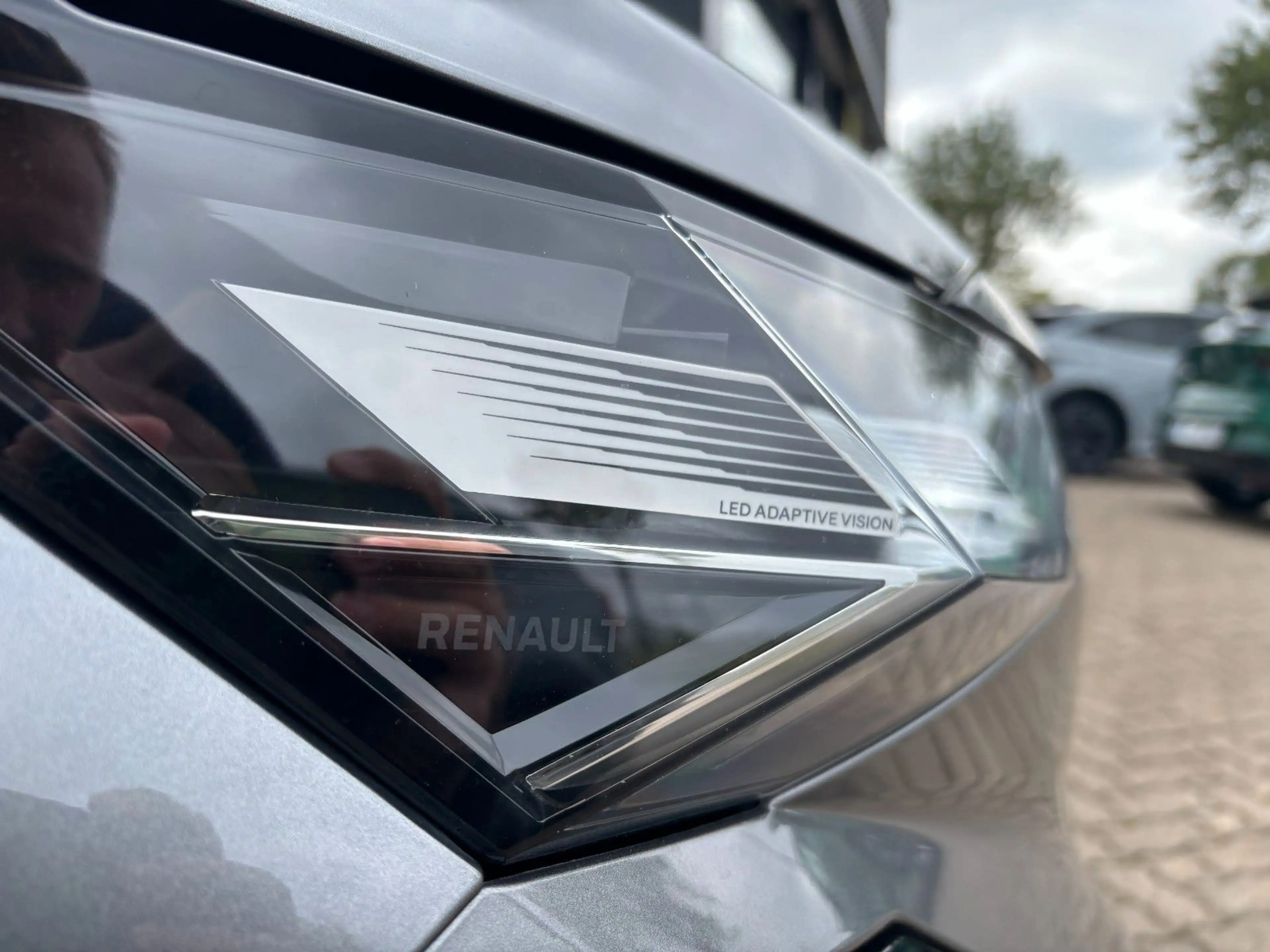 Renault Rafale Full Hybrid E-Tech 200 Techno — photo 6