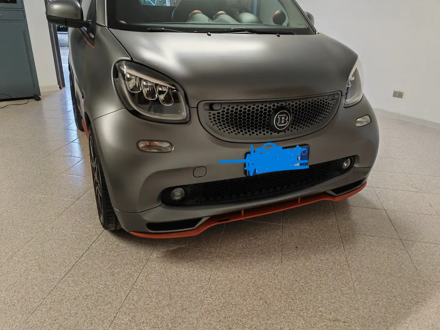 smart forTwo Fortwo Cabrio 0.9 t Brabus 109cv twinamic my18 Grigio - 2