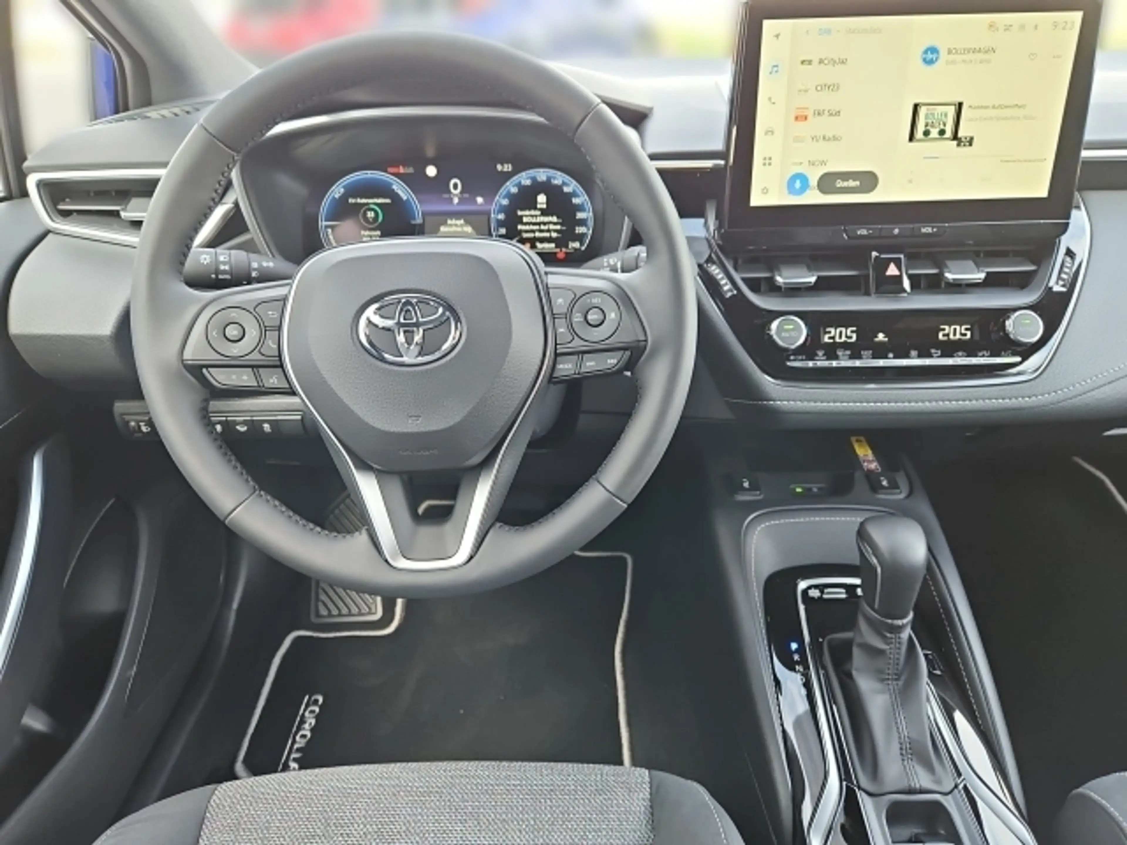 Toyota Corolla Corolla HB/TS Touring Sports Teamplayer 1,8-l-Hybr — photo 9