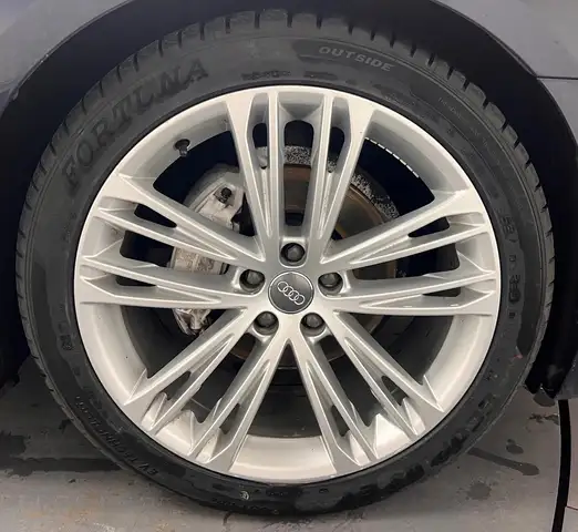 Audi A7 view 14