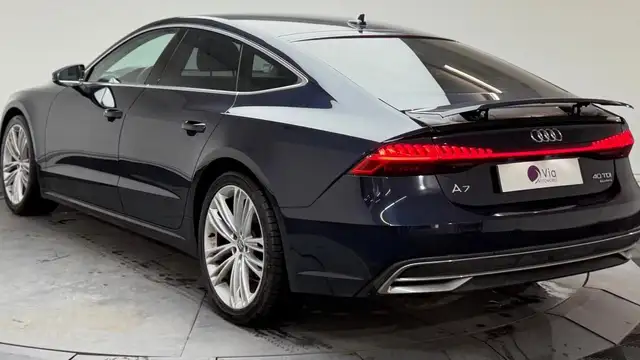 Audi A7 view 6