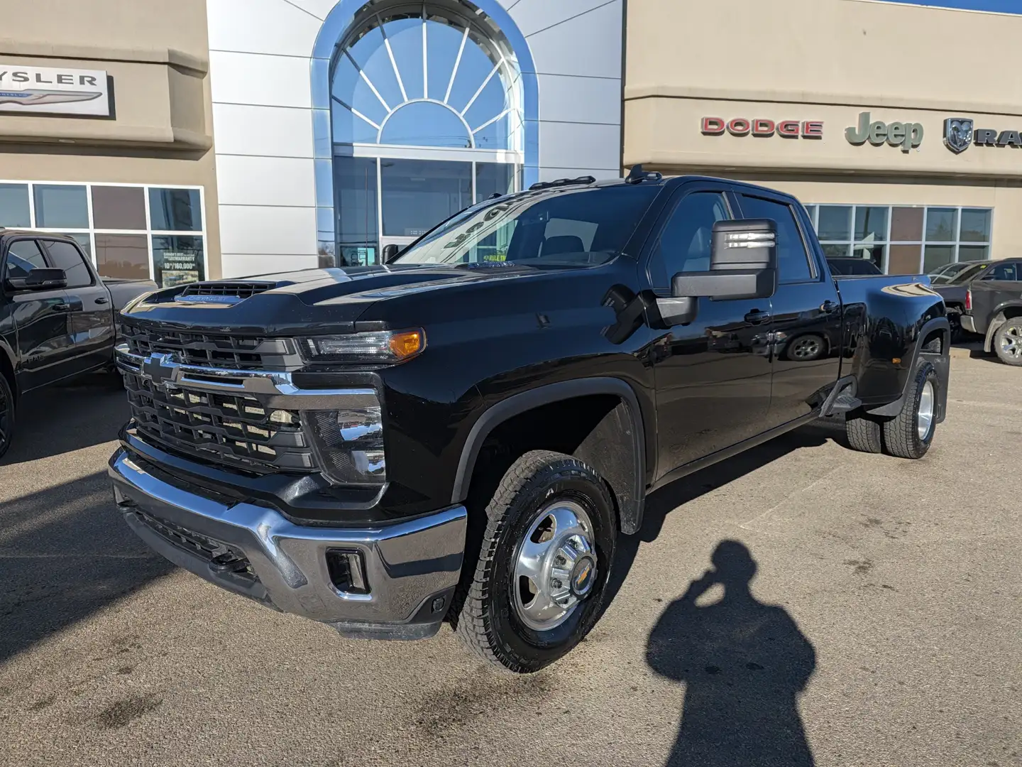 Caterpillar Dually 2024 Chevrolet Silverado 3500 | $ 74,997 | 75,005 km | Diesel Pick-up ...