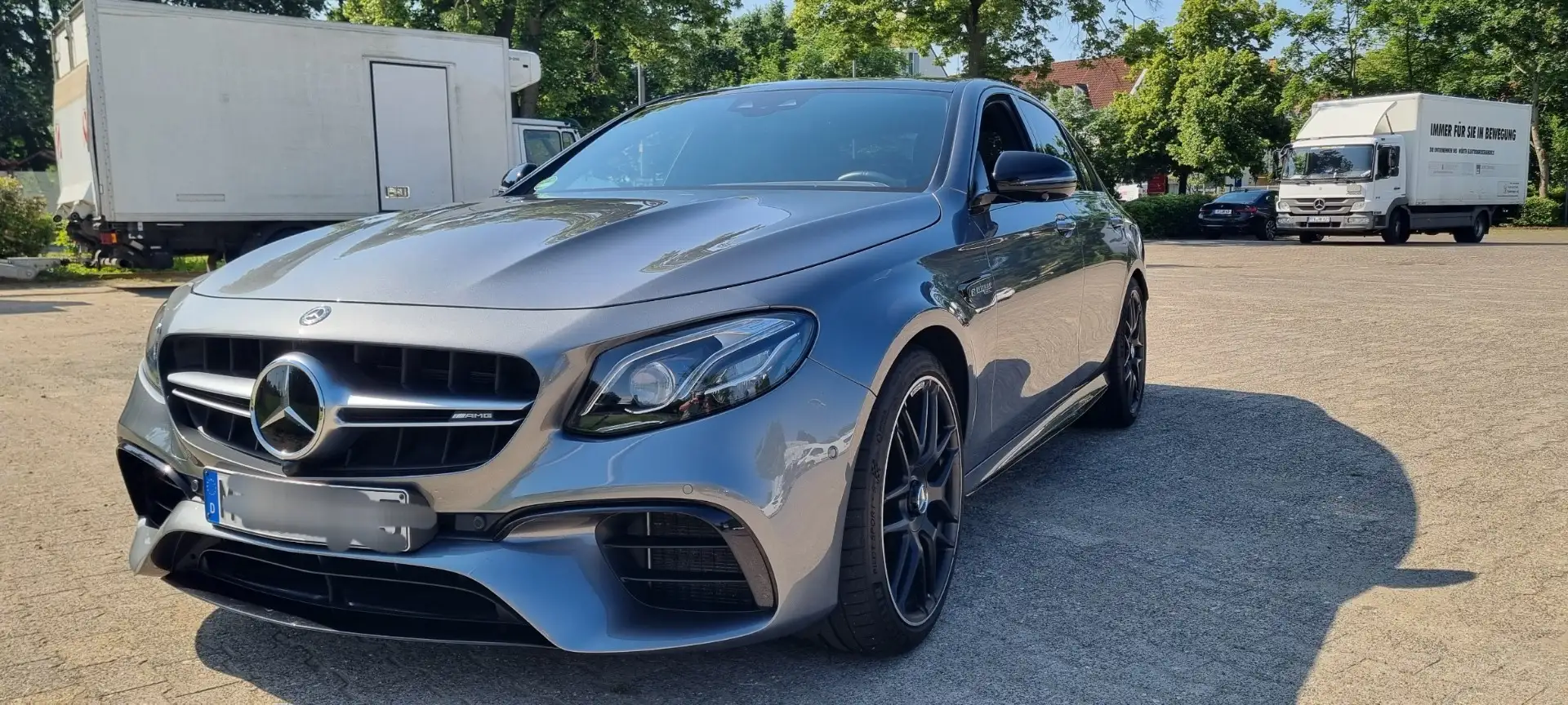 Mercedes-Benz E 63 AMG 4Matic Speedshift 9G Drivers Package Perf. Abgas Gri - 2