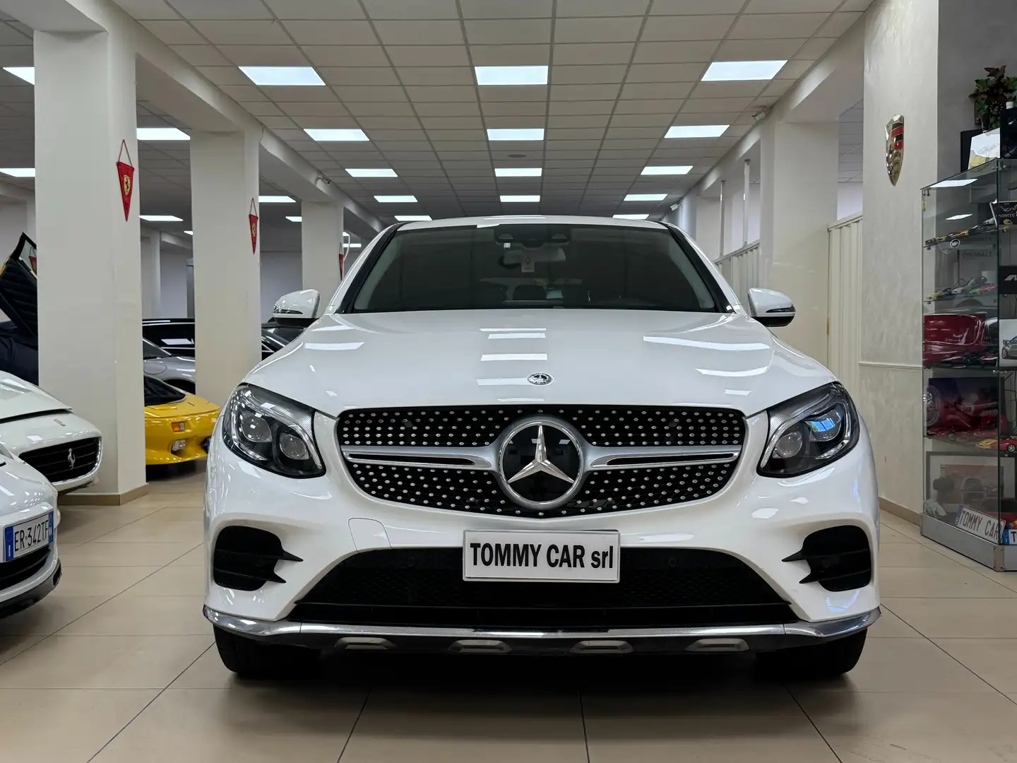 Mercedes-Benz GLC 250 GLC Coupe 250 d Exclusive 4matic auto PERMUTE!!!!! Weiß - 2