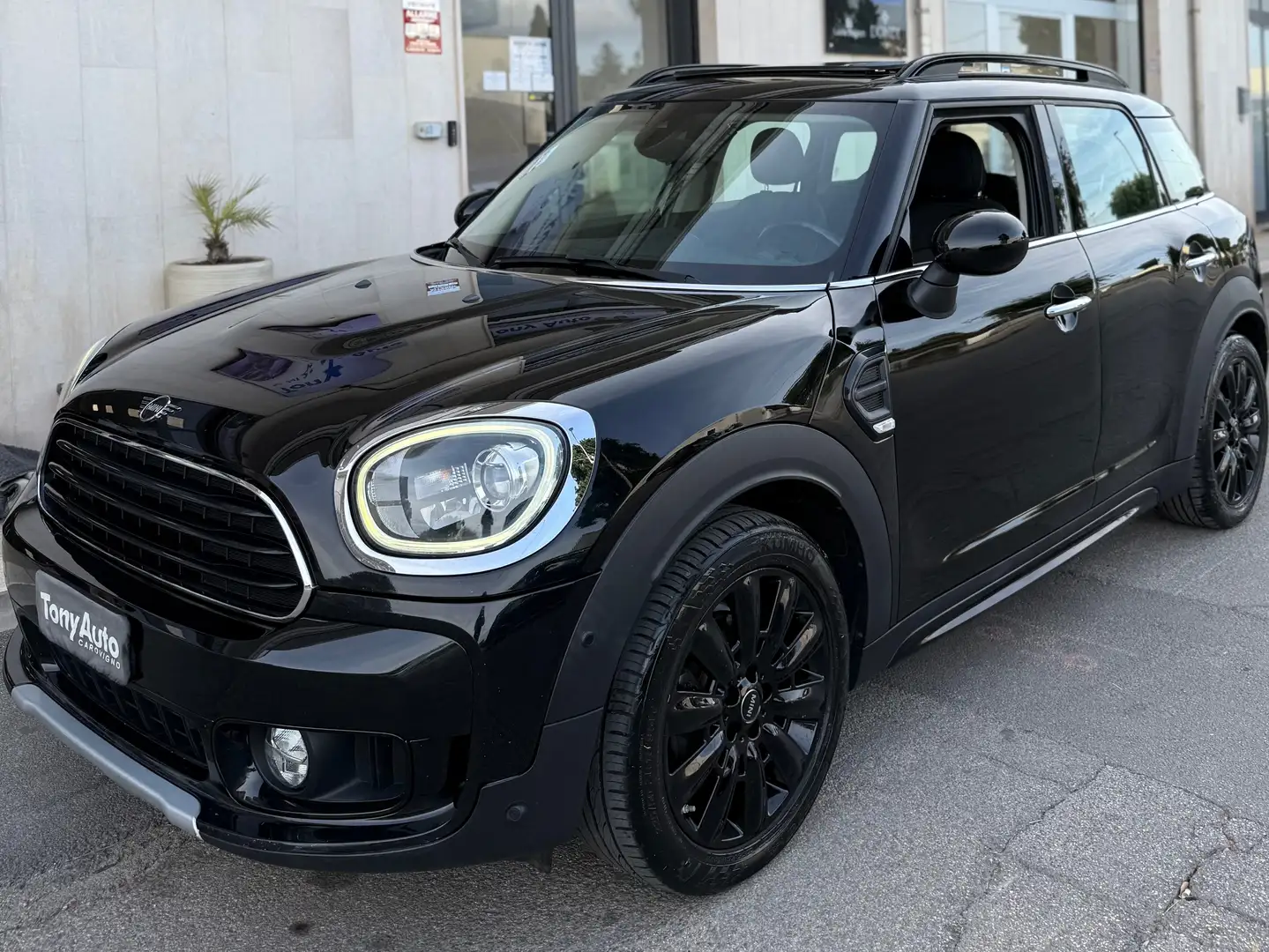 MINI One D Countryman 1.5 Hype autom. TETTO APRIBILE,NAVI,FARI FULL LED Negro - 1