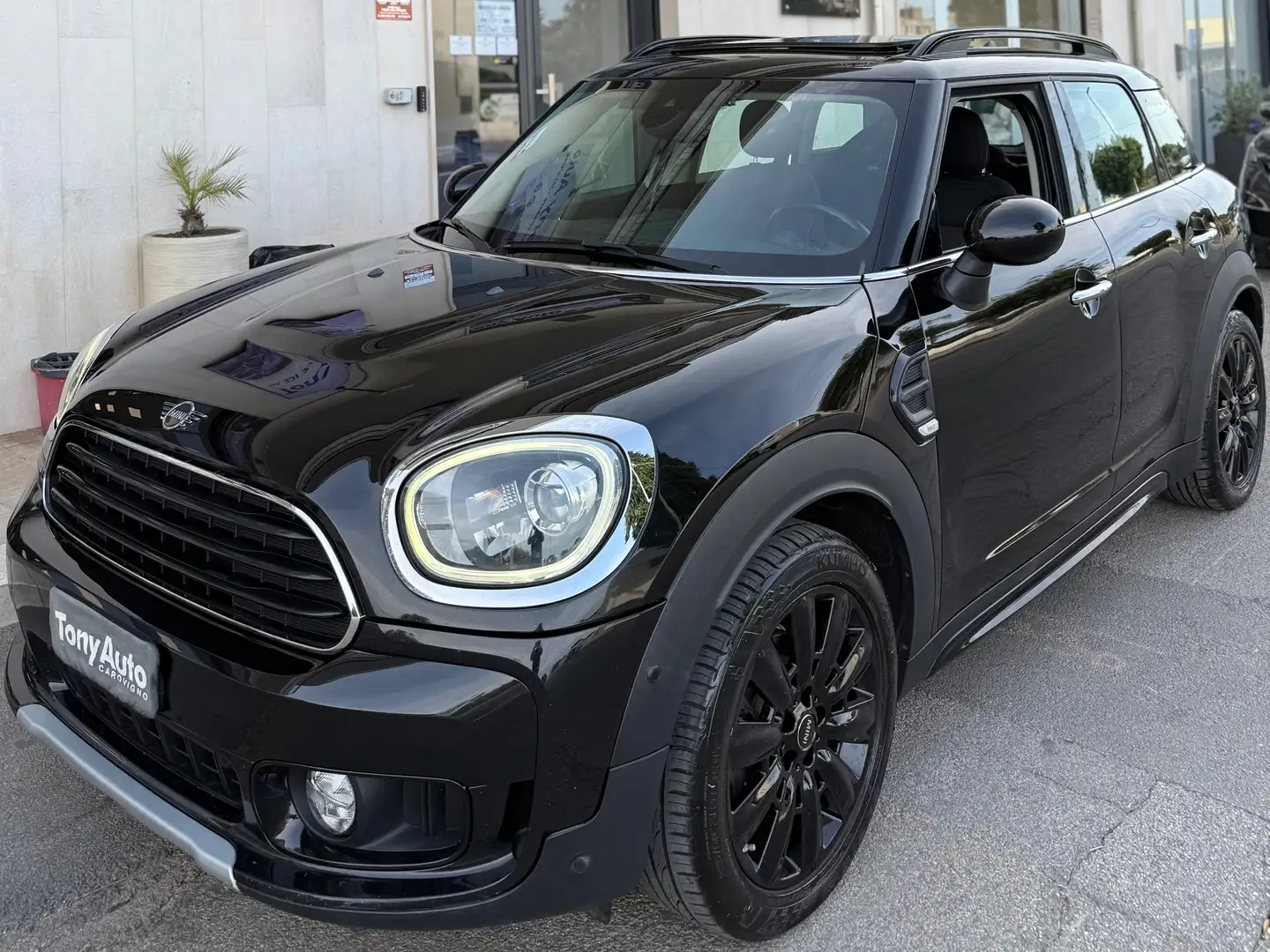 MINI One D Countryman 1.5 Hype autom. TETTO APRIBILE,NAVI,FARI FULL LED Negro - 2