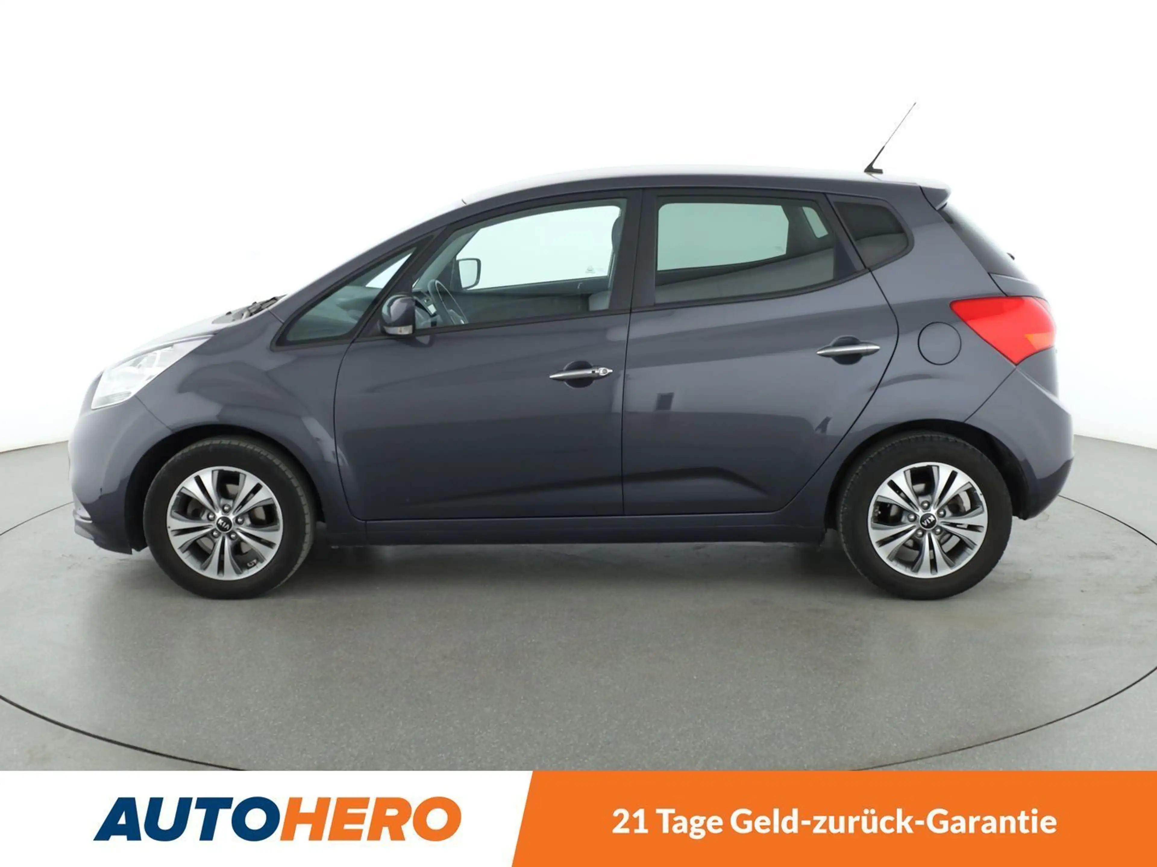 Kia Venga 1.6 UEFA Euro 2016 Aut.*CAM*PDC*SHZ*KLIMA* — photo 3