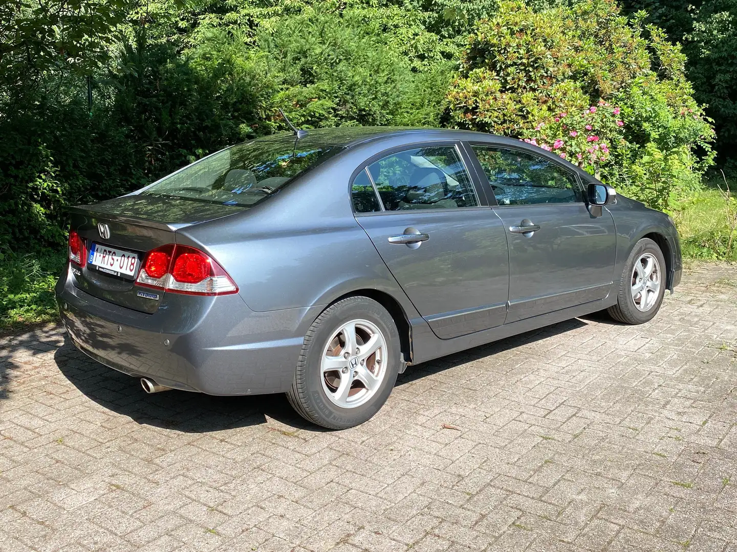 Honda Civic Civic Hybrid 1.3i-DSI VTEC IMA CVT Comfort Zilver - 2