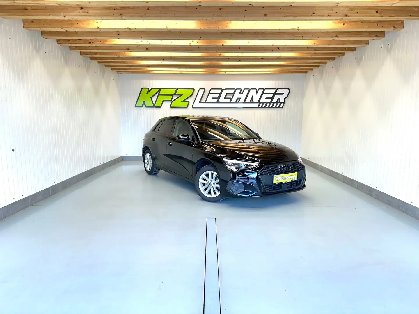 Audi A3 SB 35 1.5 TFSI "R-KAM*NAVI*SITZH*VIRT" Schwarz - 1