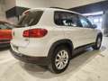 Volkswagen Tiguan 2.0TDI BMT Cross 4x2 110 Weiß - thumbnail 3