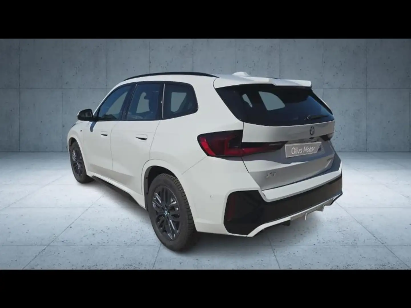 BMW X1 sDrive18i 136ch M Sport Blanc - 2